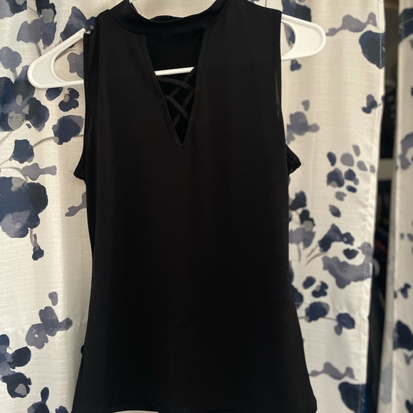 Blouse - Picture 2 of 2